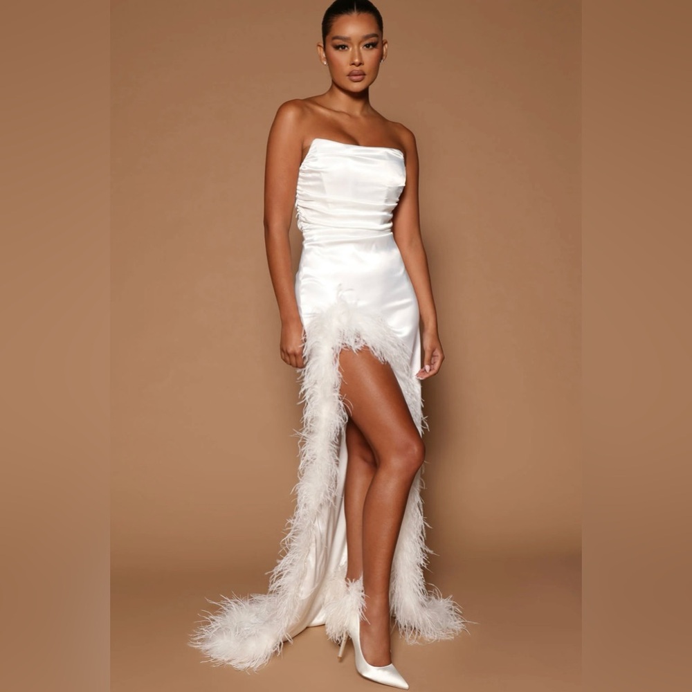 NWT Fashion Nova Feather Dress